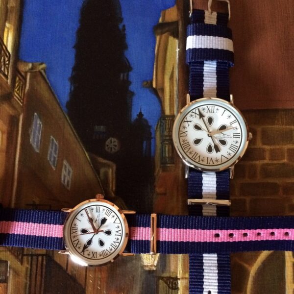 Medallas de oro plata Reloj del Camino de Santiago con Caja Oro Rosa de 32mm NATO Azul-Rosa-Azul Venta on line de Relojes y Medallas religiosas Reloj del Camino de Santiago 32mm de diametro Oro Rosa, NATO Azul-Rosa-Azul