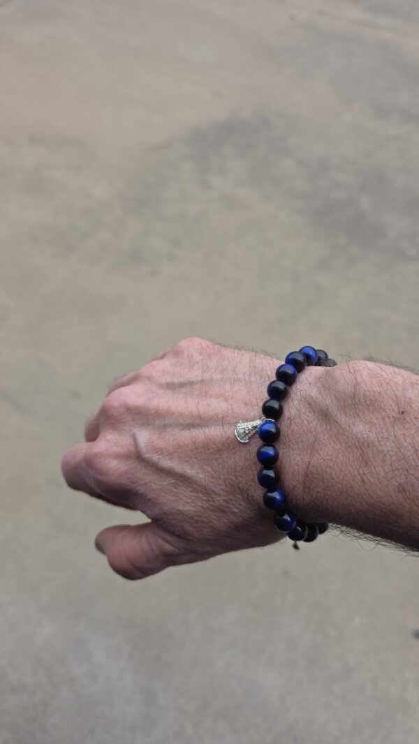 Medalla de oro plata WhatsApp Image 2026 04 24 at 13.06.31